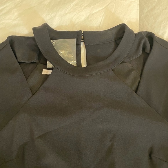 Boston Proper - Picture 2 of 3